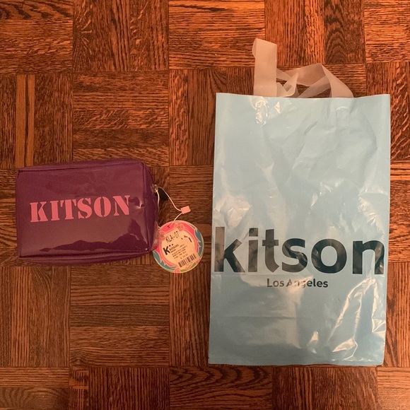 Kitson Makeup Bag - NWT - Picture 1 of 5